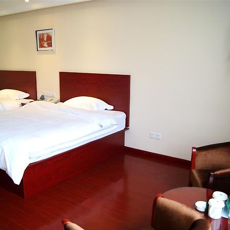Greentree Inn Jiangsu Suzhou Changshu South Haiyu Road Walking Street Business Hotel Экстерьер фото